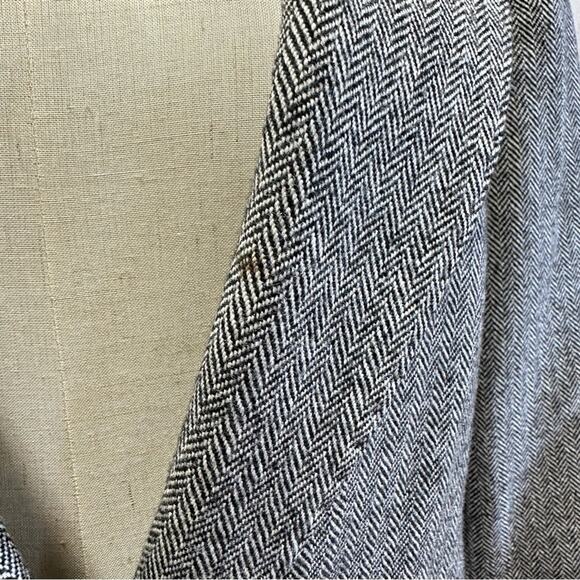 Lafayette 148 black/cream herringbone wool stretch one button blazer size 8 - Picture 4 of 14